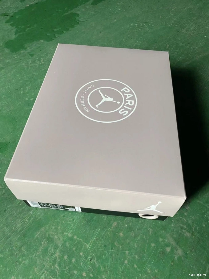 Kick Theory PSG Air DX6325-204 x Low 5 Jordan 0712